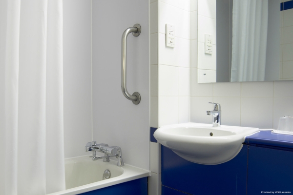 Hotel TRAVELODGE LONDON KINGSTON UPON THAMES